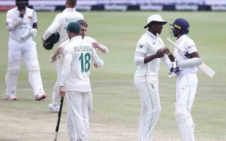दक्षिण आफ्रिकेचा श्रीलंकेवर एक डाव आणि ४५ धावांनी दणदणीत विजय