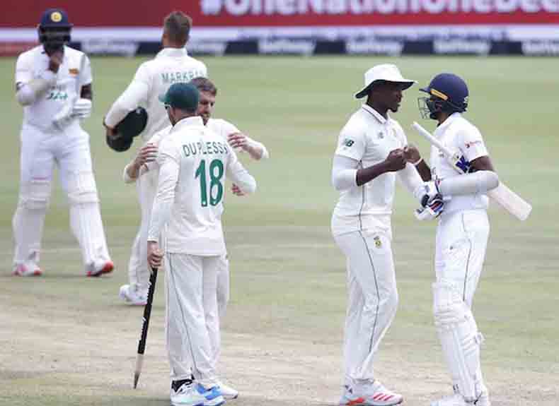 दक्षिण आफ्रिकेचा श्रीलंकेवर एक डाव आणि ४५ धावांनी दणदणीत विजय