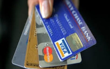 डेबिट आणि क्रेडीट कार्ड वापरताय? मग रिझर्व्ह बँकेने १ जानेवारी पासून केलेले ‘हे’ बदल आधी वाचाच