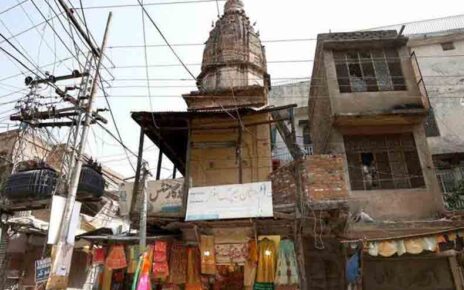 रावळपिंडीत १०० वर्ष जुन्या हिंदू मंदिराची तोडफोड