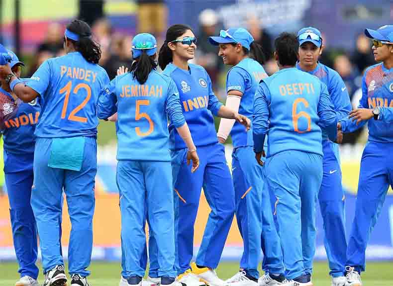 भारताच्या ‘या’ माजी क्रिकेटपटूची महिला क्रिकेट संघाच्या मुख्य प्रशिक्षकपदी निवड